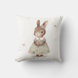 Brawn Bunny in einem floralen Kleid Kissen