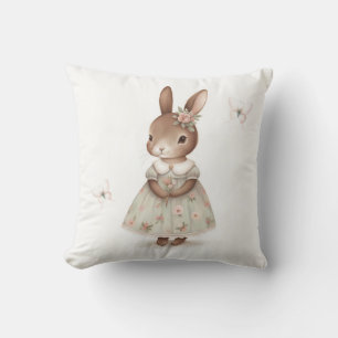Brawn Bunny in einem floralen Kleid Kissen