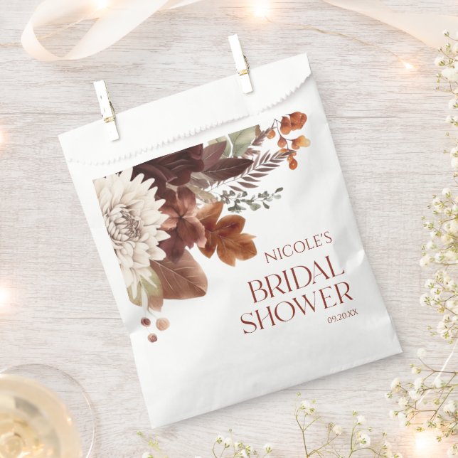 Brawn Burgundy Fall Liebe Blumenkohl Brautparty Geschenktütchen (Ausgeschnitten)