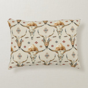 Brawn Cream Tribal Native Feathers Skulls Dekokissen