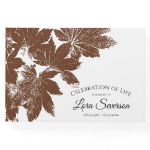 Brawn Herbstlaubs feiert Lebensdenkmal