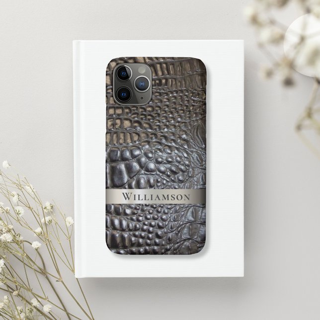Brawn Ivory Reptile Digital Leather Titanium Metal Case-Mate iPhone Hülle (Von Creator hochgeladen)