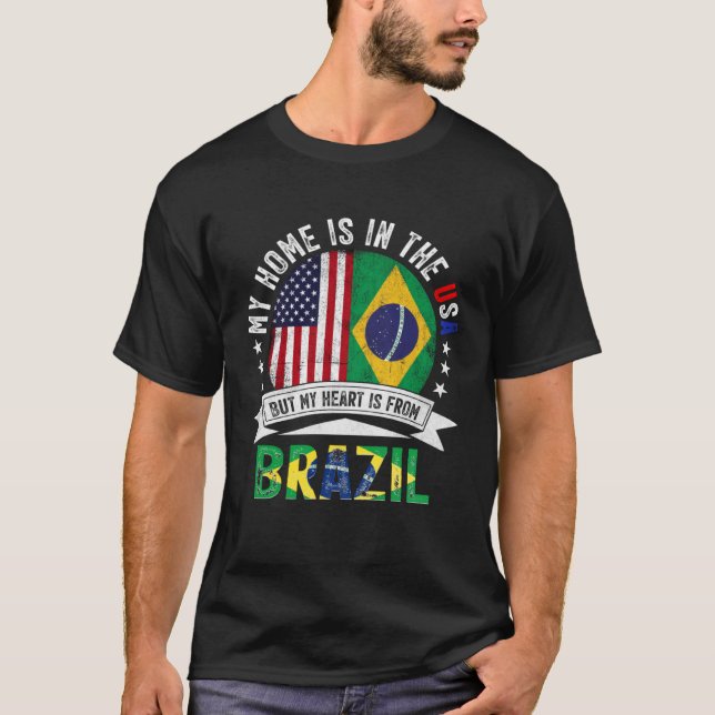 Brazilian American Patriot Heart is from Brazil Fl T-Shirt (Vorderseite)
