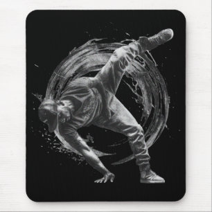 Breakdancer in Aktion im Stil eines Spritzers mit  Mousepad
