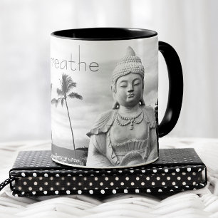 Breathe Hawaii Buddha Schwarz-weißes Foto Tasse