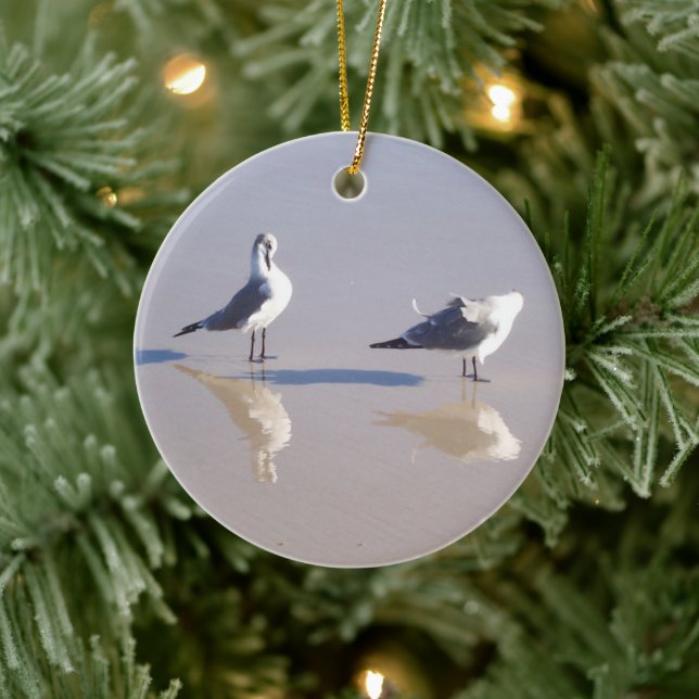 Breezy Day Ornament (Baum)