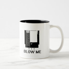 BRENNEN SIE MICH DURCH ZWEIFARBIGE TASSE
