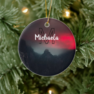 Brennende Wolken, Nebel und Monografie der Berge i Keramik Ornament