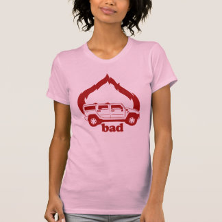 Brennendes SUVs ist schlechter Behälter T-Shirt