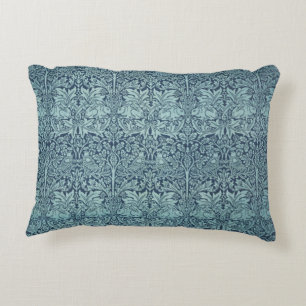 Brer Rabbit von William Morris Blaues Textilmuster Dekokissen