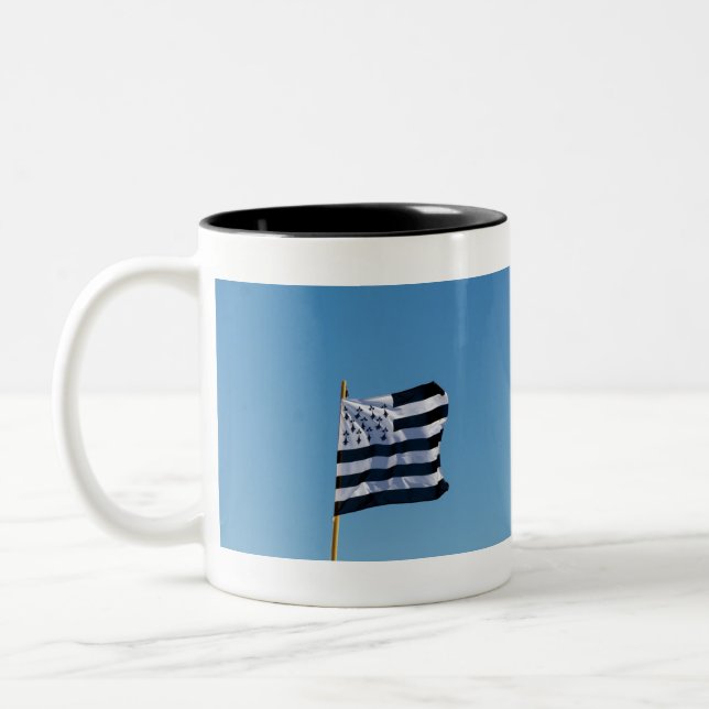 Bretonische Flagge Zweifarbige Tasse (Links)