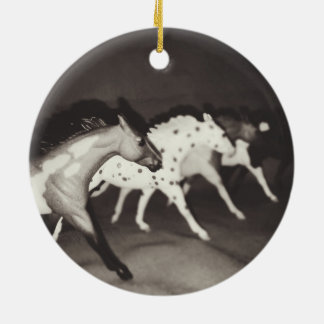 Breyer vorbildliche Pferdeweihnachtsverzierung Keramik Ornament