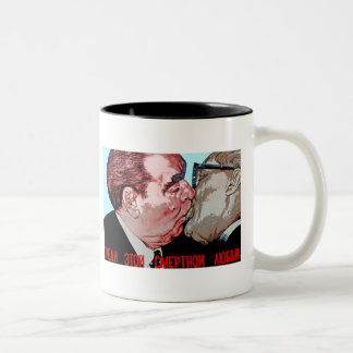 Brezhnev- u. Honecker-Kuss, Ostseiten-Galerie, Zweifarbige Tasse
