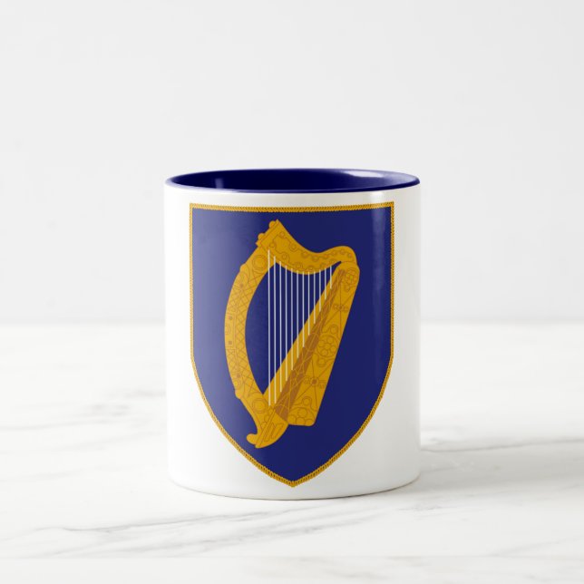 Brian Boru Harp - Symbol Irlands Zweifarbige Tasse (Mittel)