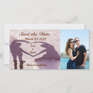 Bridal Couple Silhouette Herz in Sand Wedding Save The Date