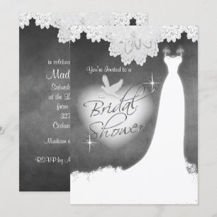 Bridal Gown auf Chalkboard mit Lace & White Dove Einladung