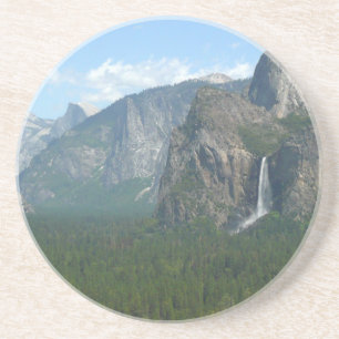 Bridalveil Falls und Halb Dome bei Yosemite Getränkeuntersetzer