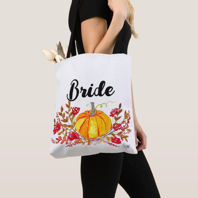 Bride Autumn Pumpkin Floral Hochzeit im Herbst (Von Nahem)