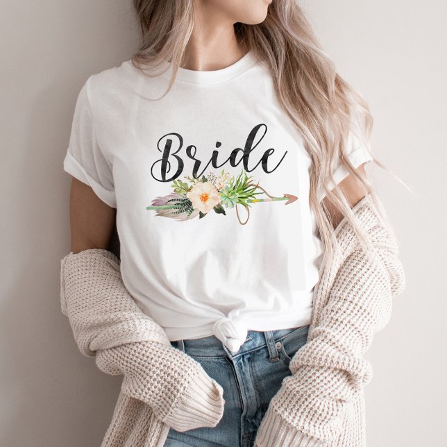 Bride| Bride Tribe | Feder-Pfeil, Blumenpfeil T-Shirt (Von Creator hochgeladen)