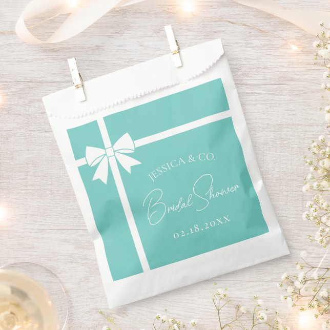 Bride & Co Elegant White Bow Ribbon Bridal Shower Geschenktütchen (Ausgeschnitten)