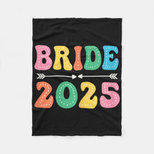 Bride Est 2025 Verheiratet Wedding Brautparty Bach Fleecedecke