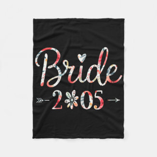 Bride Est 2025 Verheiratet Wedding Brautparty Bach Fleecedecke