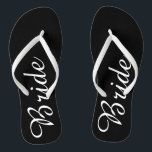 Bride Flip Flops<br><div class="desc">Schwarz-Weiß-Flip-Flops für die Braut. Klicken Sie auf den Button "Anpassen!",  um Text und mehr hinzuzufügen!</div>