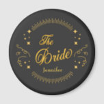 Bride Gold Black Wedding und Jubiläum Custom Magnet<br><div class="desc">Bride Gold Black Wedding and Anniversary Custom Magnet ist ideal für die Braut mit ihrem Zubehör,  Dekor oder geben als Favoriten. Personalisiere es.</div>