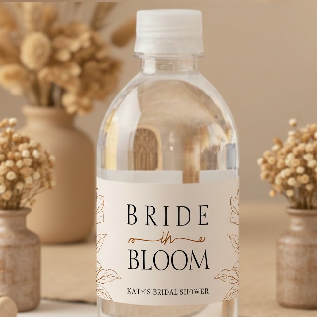 Bride in Bloom Tan Brown Bridal Shower Wasserflaschenetikett (Bride in Bloom Tan Brown Bridal Shower Water Bottle Label
)
