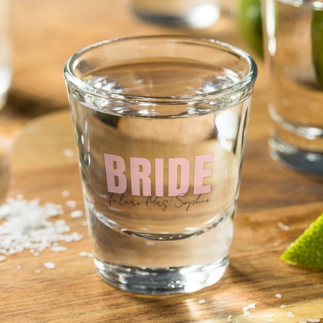 Bride Shot Glass | Personalisiert Future Frau Name Schnapsglas (Von Creator hochgeladen)