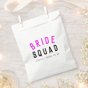 Bride Squad Hot Pink Bachelorette Bridesmaid Geschenktütchen