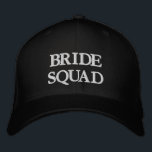 Bride Squad schwarz-weiße Typografie elegant Bestickte Baseballkappe<br><div class="desc">Bride Squad schwarz-weiß elegante Typografie bestickte Baseballkappe. Erhältlich in vielen Farben und Stilvarianten.</div>