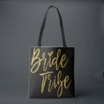 Bride Tribe Gold und Black Wedding Party Bag<br><div class="desc">Bride Stamm Gold und Black Wedding Party Bag ist die perfekte Hochzeitstasche,  um mit einer Hochzeit in Urlaubsort zu reisen.</div>