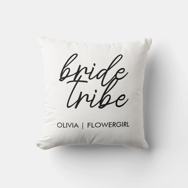 Bride Tribe | Modernes Blumenmädchen Kissen (Vorderseite)