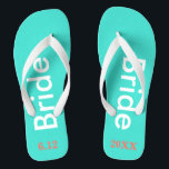 Bride Turquoise Blue Flip Flops<br><div class="desc">Türkisblau mit Braut in weißem Text geschrieben und Datum der Hochzeit in Korallen mit weißen Akzenten. Hübsches Strandziel oder Flitterwochen flip Flops. Originale Entwürfe von TamiraZDesign.</div>