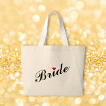 Bride Wedding Brautparty Junggeselinnen-Abschied Jumbo Stoffbeutel<br><div class="desc">Schönes,  elegantes Schwarz-Weiß-Typografie-Skript,  rotes Herz,  stilvoll,  vielseitig,  trendig,  haltbar,  100% Baumwolle Jumbo Tote Tasche für die Braut für Brautparty,  Junggeselinnen-Abschied,  Hochzeit.</div>