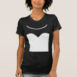 Bride Wedding Dress Pearl Necklace T-Shirt<br><div class="desc">Hochzeitskleid und Perlenhalskette vorne. Bride in einem Skript-Schriftart auf der Rückseite.</div>
