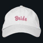 Brides bestickte Cap Kappe<br><div class="desc">Briden bestickten Kappe mit dem gesteppten Text 'Bride'. Benutzerdefinierbarer Text,  Schriftart und Farben. Ideal für Verlobung,  Brautparty,  Hochzeitsfeier oder Flitterwochen. Drei Cap-Stile und eine große Vielfalt an Cap-Farben.</div>