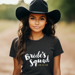 Bride's Squad Personalisiert Brautparty Tanks<br><div class="desc">Benutzerdefinierte Brautparty-T-Shirts und Panzer mit "Bride's Squad"-Grafik in einem stilvollen Pinselskript. Personalisieren Sie es mit Ihrem Hochzeitstermin,  Hochzeitshashtag,  Namen oder anderen benutzerdefinierten Text. Perfektes Geschenk für Braut,  Brautmädchen und Hochzeitsfeier zum Junggeselinnen-Abschied oder Hochzeitsfeiern!</div>