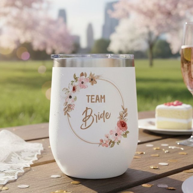 Bride's Water Glass, Bride's Wine Glass (Von Creator hochgeladen)