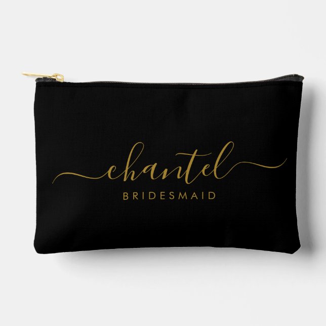 Bridesmaid Modern Gold Script Black Zubehörtasche (Vorderseite)