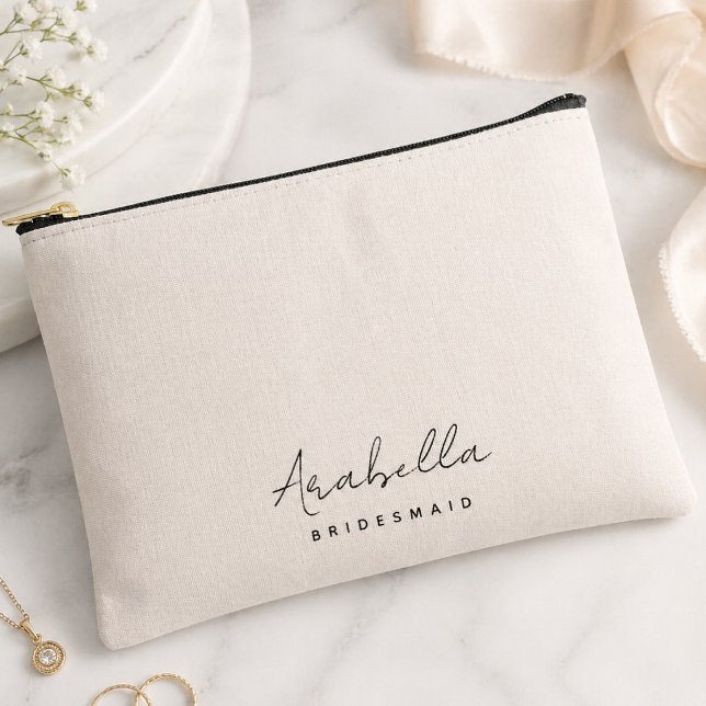 Bridesmaid | Modernes Minimalistisches Script Rosa Zubehörtasche (Von Creator hochgeladen)