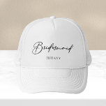 Bridesmaid Personalisiert Chic Minimalistische Hoc Truckerkappe<br><div class="desc">Diese schicke,  einfache Brautjungfrau mit ihrem Namen unter eleganter schwarzer Typografie. Passen Sie diese eleganten,  modernen Brautparty Hüte für Ihre Hochzeit oder Ihren Junggeselinnen-Abschied an.</div>