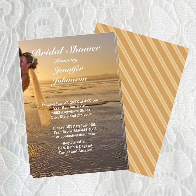 Bridge & Groom on Sunset Beach Brautparty Card Einladung (Bride & Groom on Sunset Beach Bridal Shower Card)