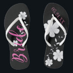 Bridge White Floral Custom Flip Flops<br><div class="desc">Flip Flops für die Braut! Hübsche weiße Blume mit ihren eigenen Hochzeitstermin Flip Flops sind ein Muss für die Braut. Fügen Sie das Hochzeitsdatum hinzu!</div>