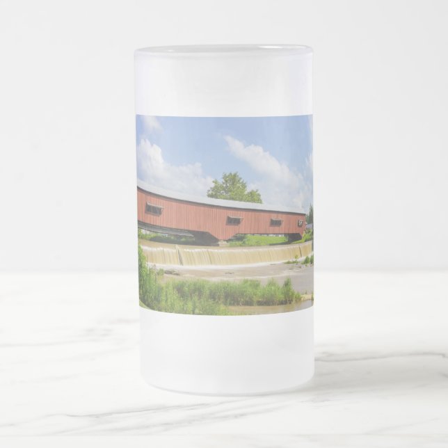 Bridgeton Bridge und Mill Mattierte Tasse (Mittel)