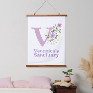 Brief V plus Vorname mit floralem Design Wandteppich Mit Holzrahmen
