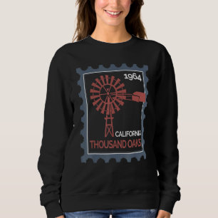 Briefmarke mit einer alten Windkraftanlage in Thou Sweatshirt