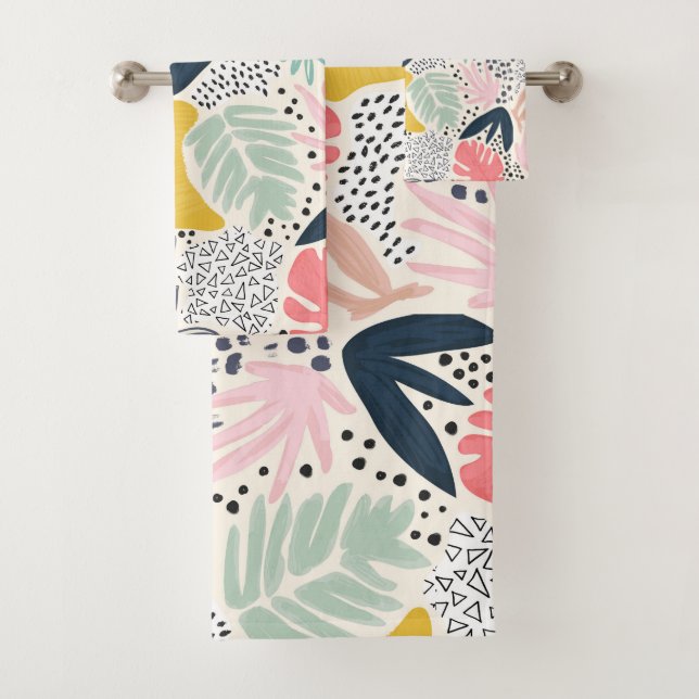 Bright Bold Tropical Collage Pattern Badhandtuch Set (Insitu)