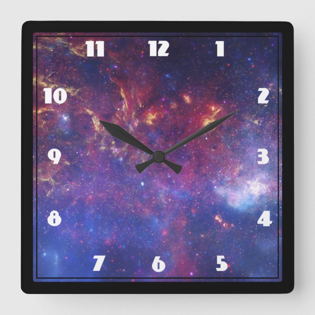 Bright Glowing Galaxy in Outer Space Quadratische Wanduhr (Vorderseite)